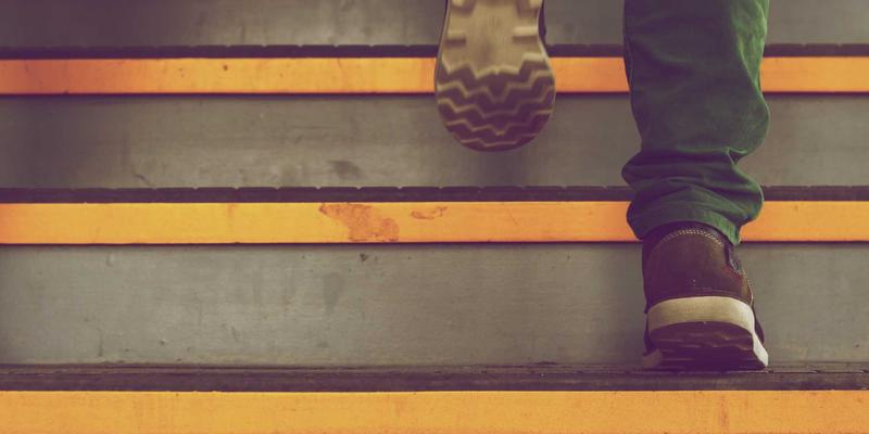 希希美亚28：解锁时尚穿搭与美妆艺术的灵感指南