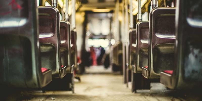 希希美亚50:一抹日式禅意中的红色美学革命