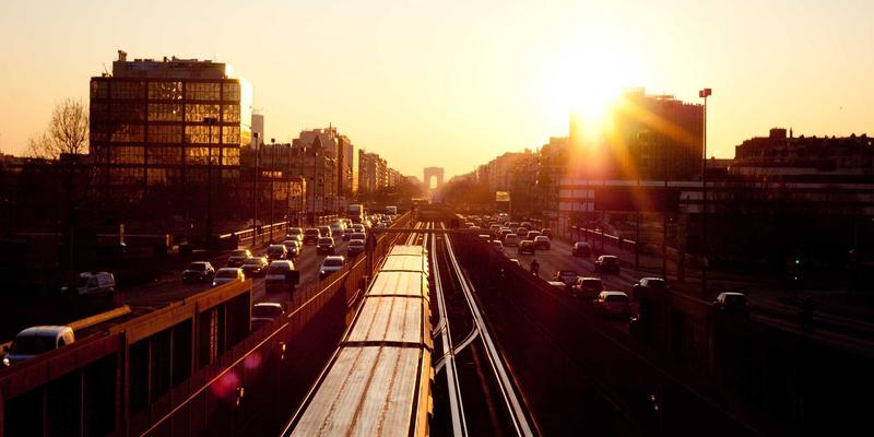 希希美亚66:融合日式禅意与红色主题的东方美学美容哲学