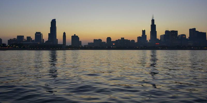 揭秘希希美亚红色能量精华：蕴含日式禅意的护肤革命